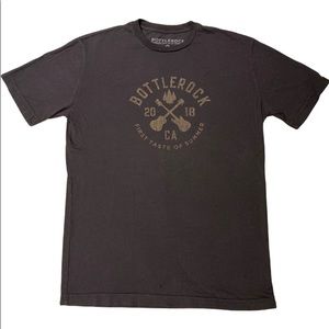 BottleRock Scoop Neck Short Sleeve Shirt Napa Valley Cali 2018 Band Tee Small